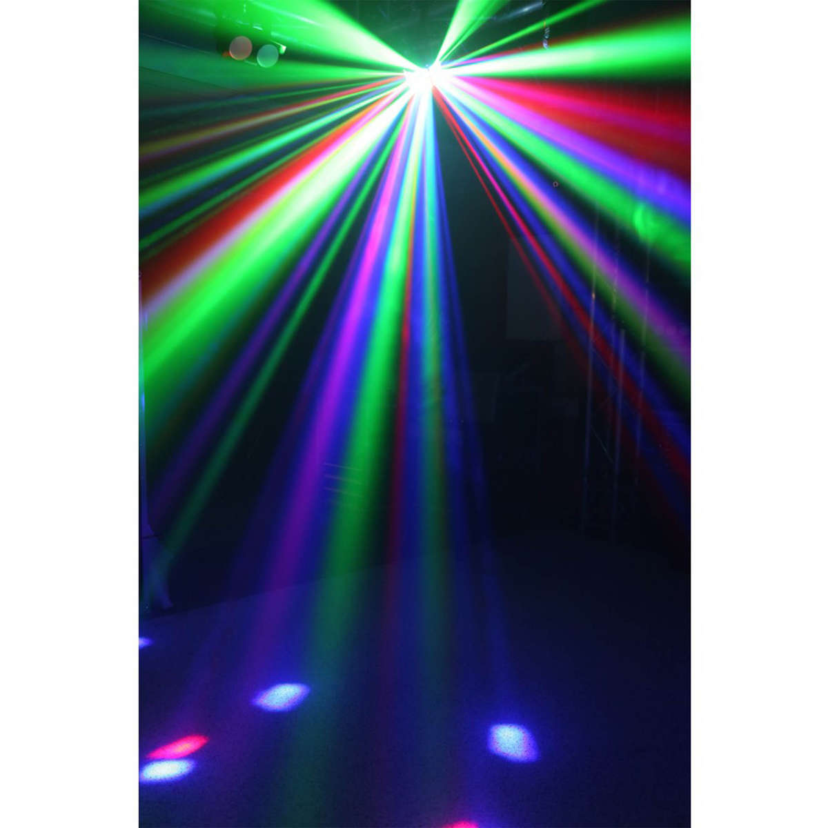 BEAMZ LED BUTTERFLY WITH STROBE 3x 3W RGBW