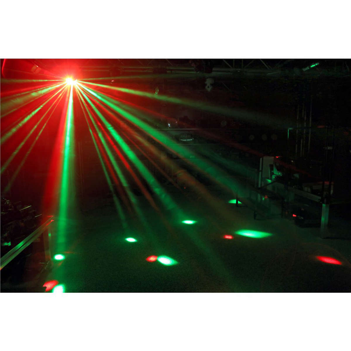 BEAMZ LED BUTTERFLY WITH STROBE 3x 3W RGBW