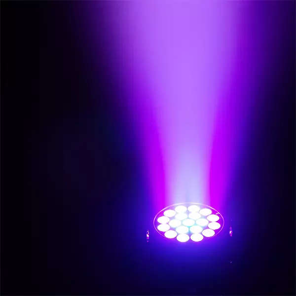 BEAMZ FUZE1910 LED MOVING HEAD WASH WITH RING CONTROL 19x 10W RGBW