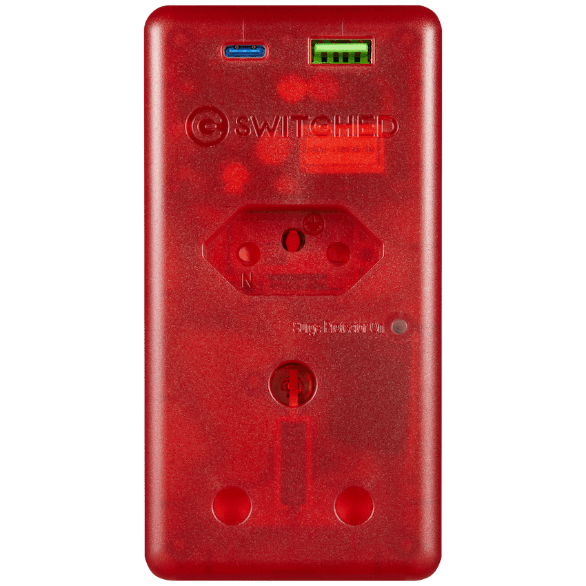 Switched High Surge Multi Adaptor with USB + Type-C PD20W