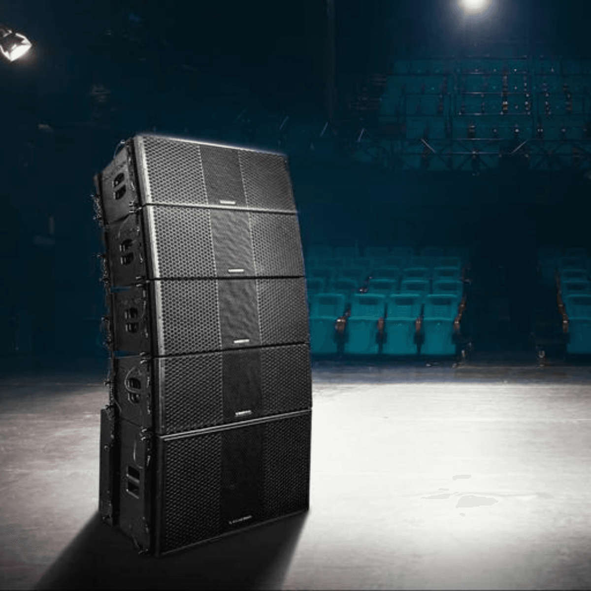 Powerworks ZETHUS Series Dual 10" Powered Line Array Loudspeaker - Pair