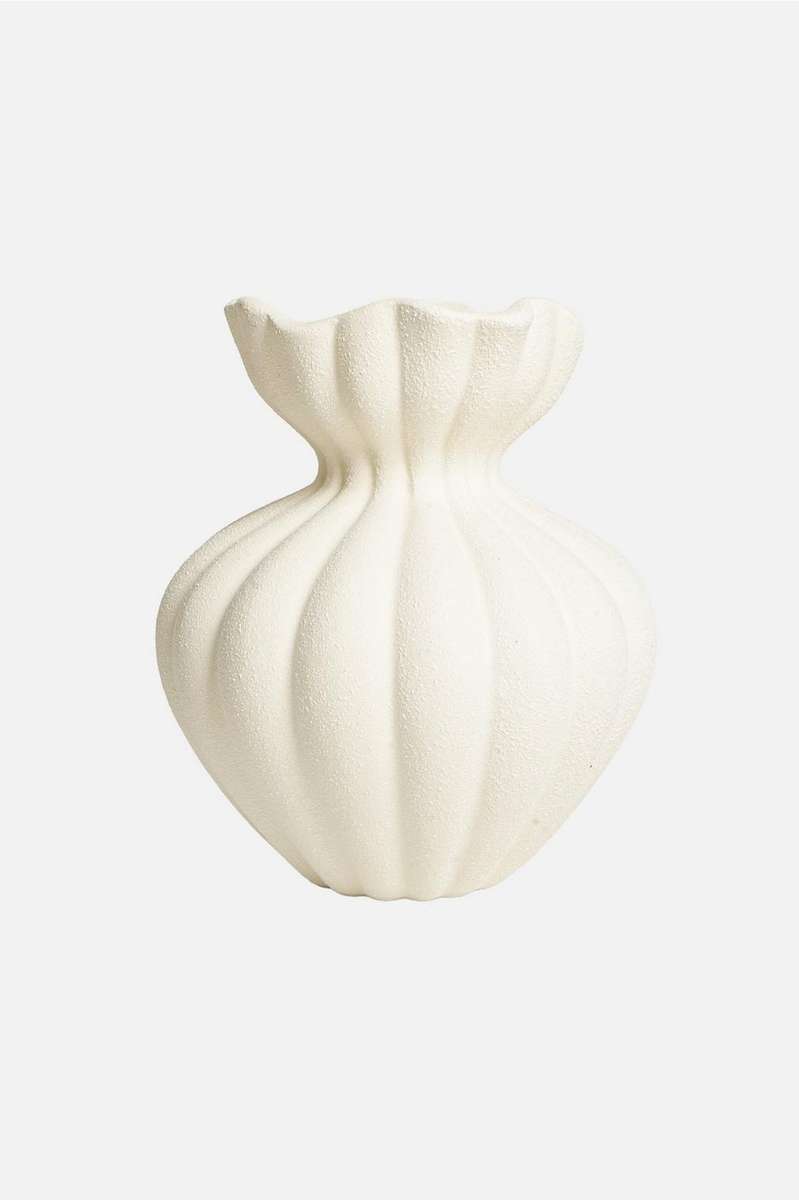 T2 Rib Scalop Text Med Ivory