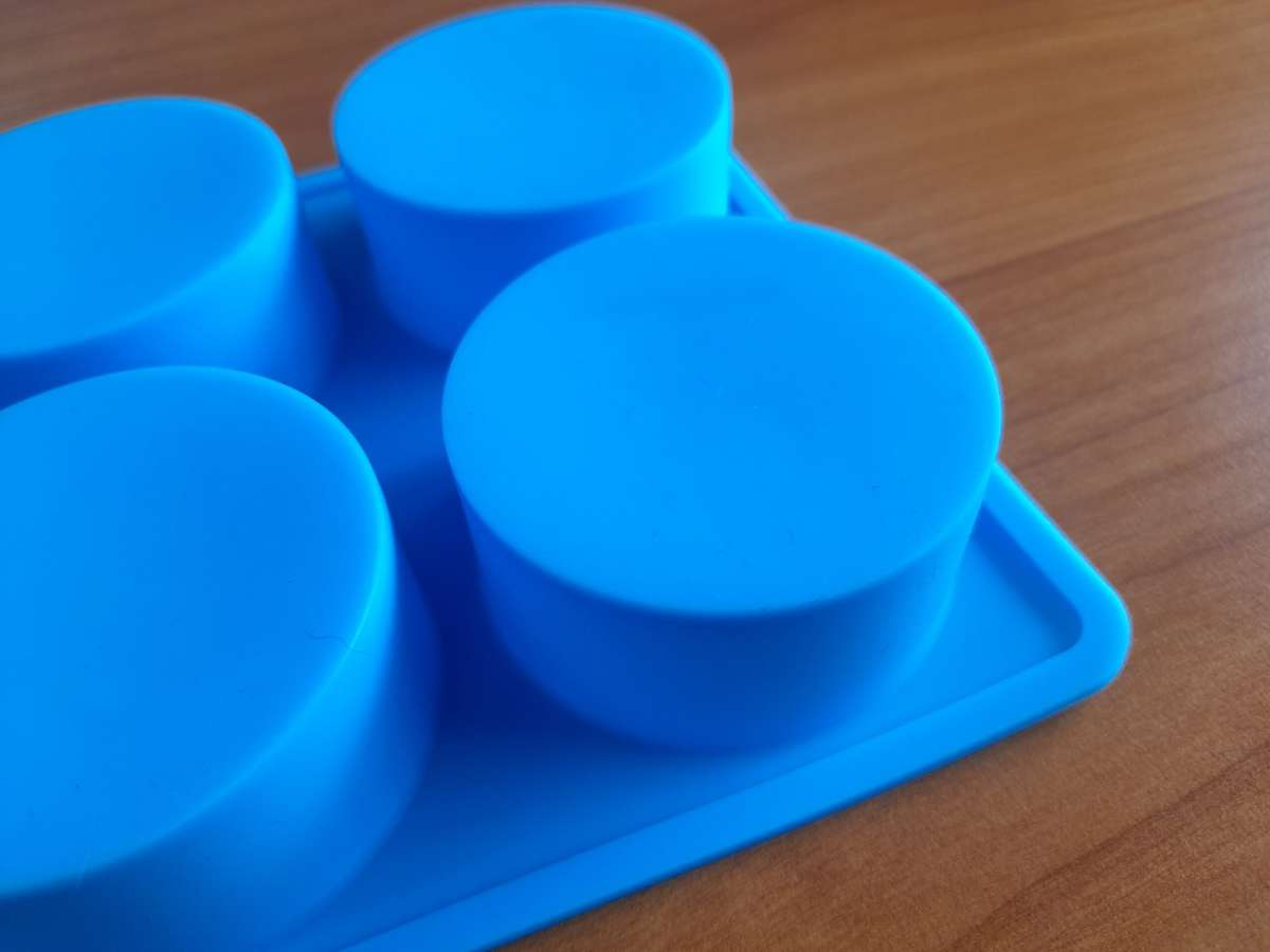 6 Cavity Embroided Pattern Mould