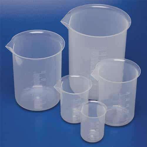 Plastic Beakers with Spout
