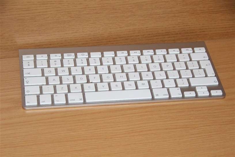 Apple wireless magic keyboard A1314