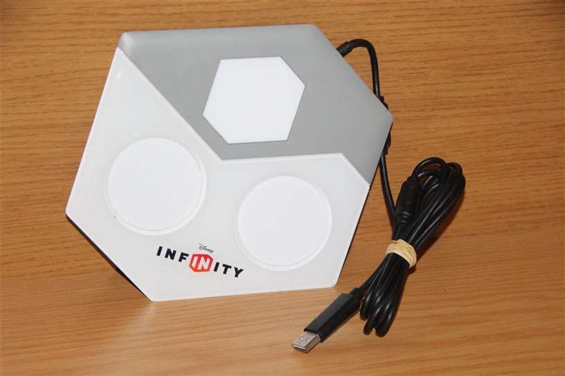 Xbox 360 Disney Infinity Portal / Plate