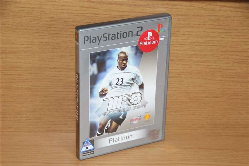 PS2 This is Football 2003