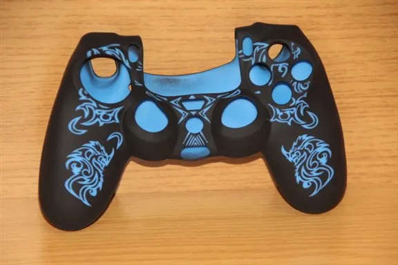 PS4 Control silicone cover black and blue
