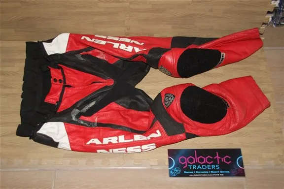 Arlen Ness motorcycle pants size 62