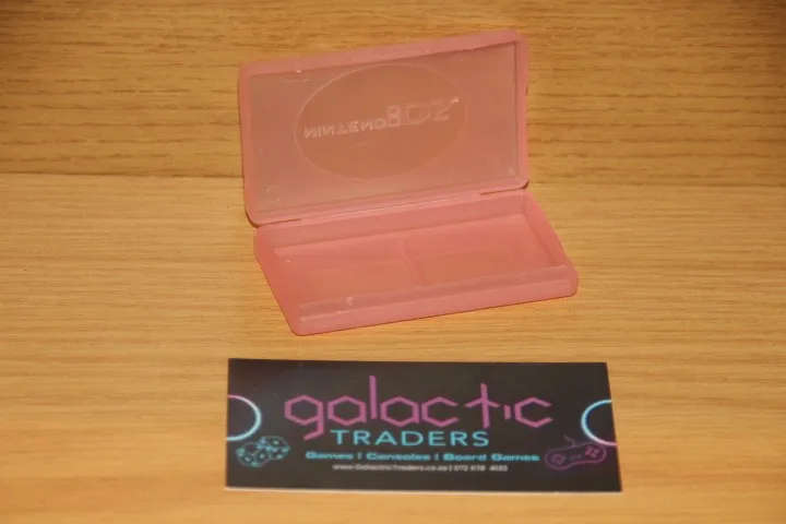 Nintendo DS game case, hold 2x cartridges