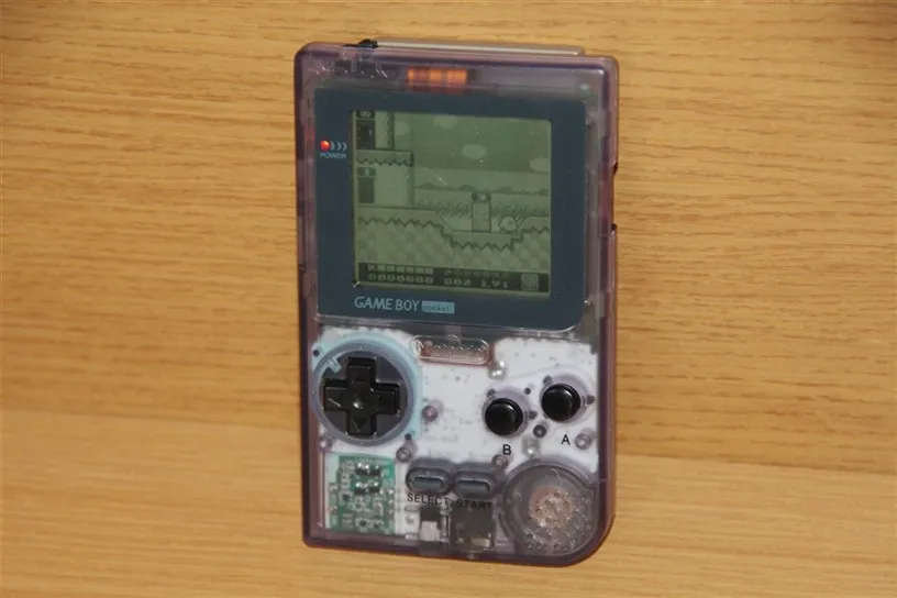 Nintendo Game Boy Pocket
