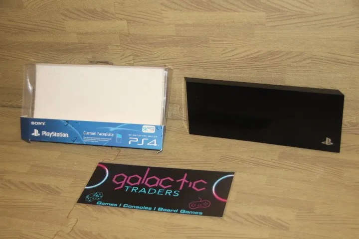 PS4 Custom Faceplate- Black