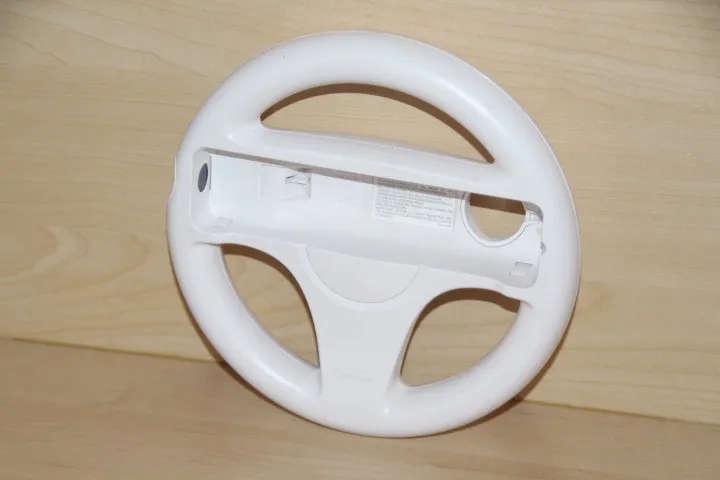 Wii Mario Kart wheel white