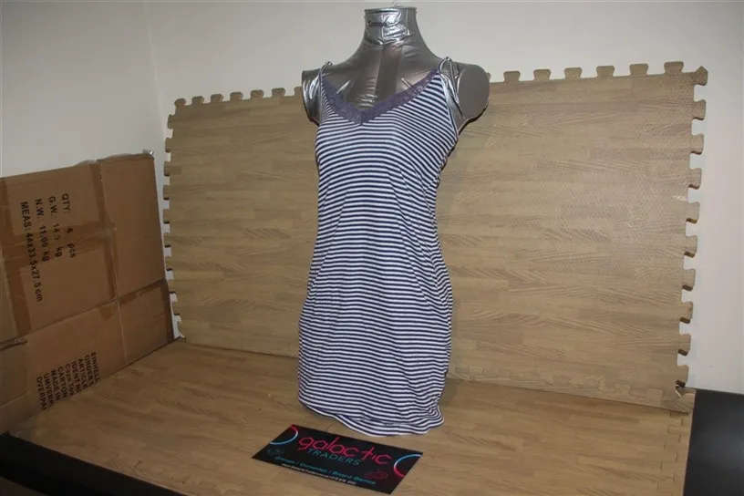 Cotton black and white striped vest, size SS
