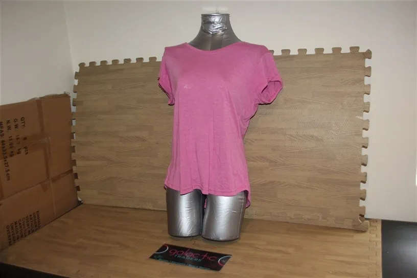 Polyester hot pink T-shirt, Size Medium