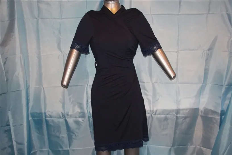 Be Yourself Robe Dress Size Medium (M)