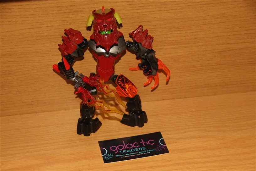 INCOMPLETE LEGO Hero Factory Pyrox (Set 44001)