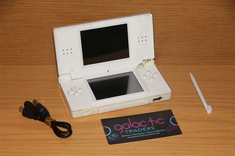 Nintendo DS Lite Console - White
