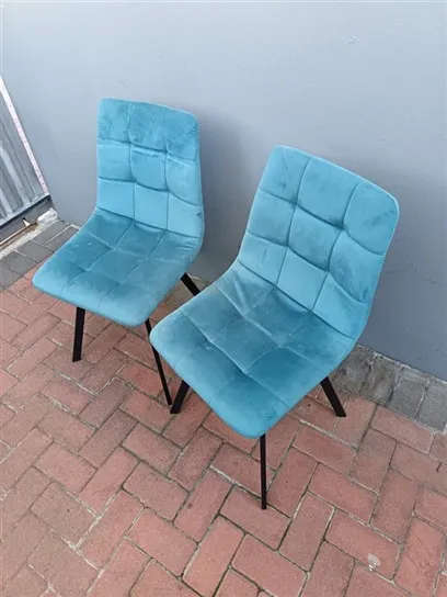 Set of 2 Blue Velvet Upholstered Dining chairs