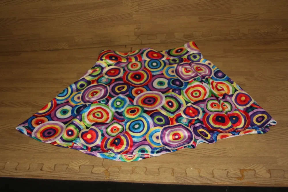 Colourful Gym Sport Skort Skirt, Size Medium (M)