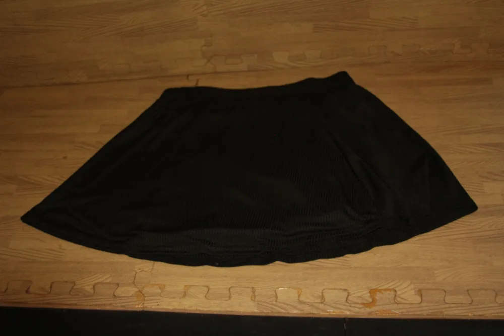 Maxed Gym Sport Skort Skirt, Size Medium (M)