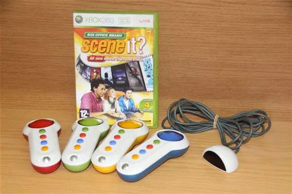Xbox 360 Scene it buzz game with 4 wireless buzzer controllers