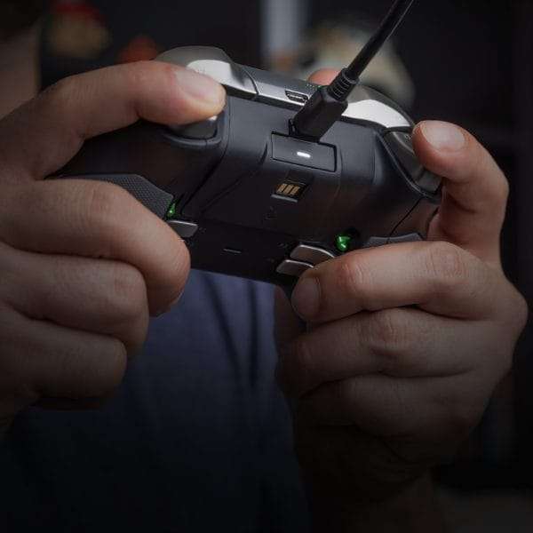 PDP Play &amp; Charge Kit For XBOX Series Controllers