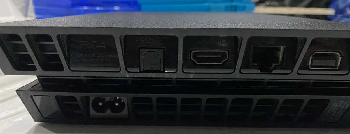 Playstation 4 (ps4) Console CUH-1004A 500GB - PS4