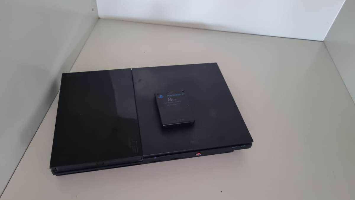 PS2 Slim,