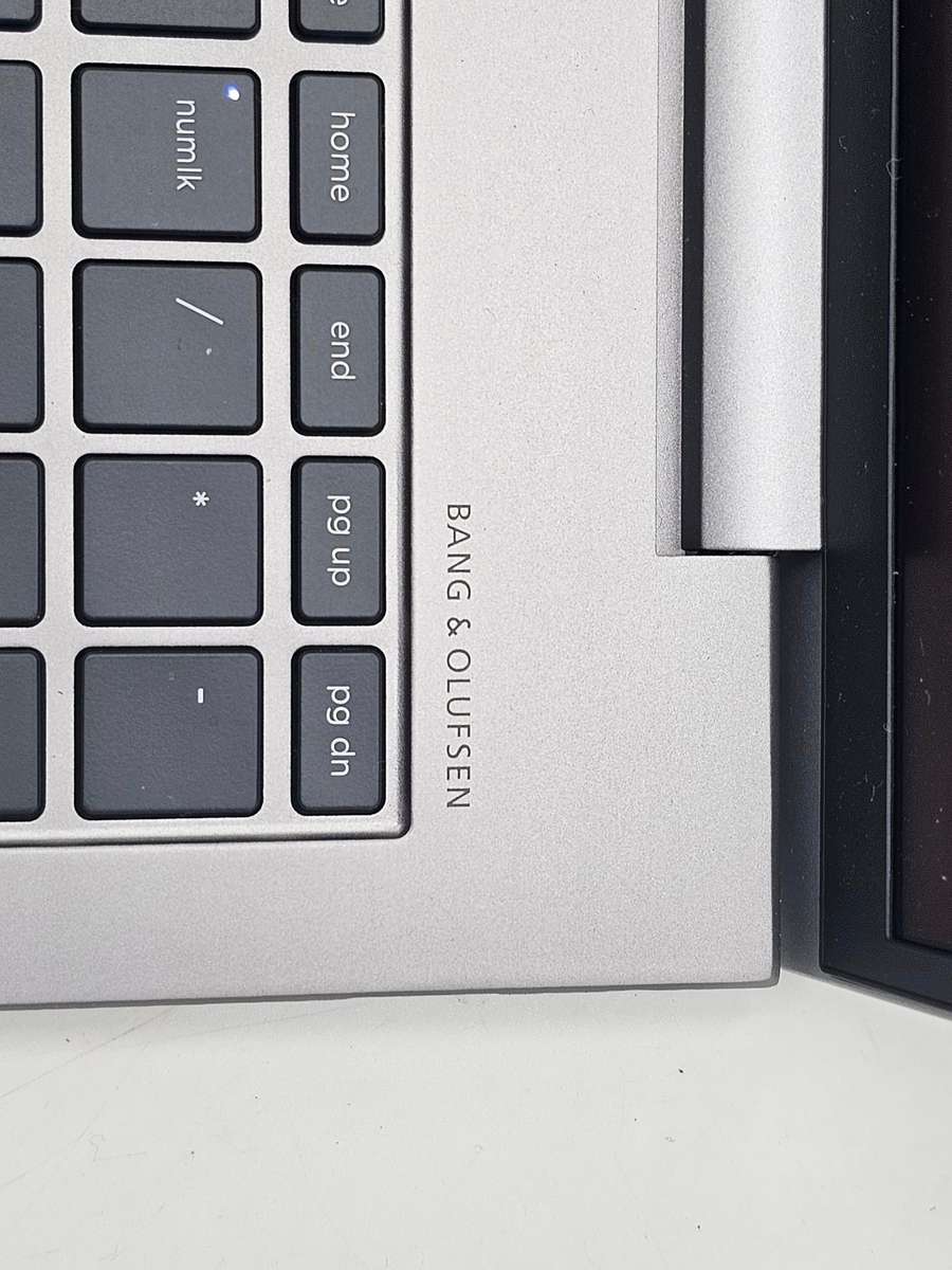 Hp Firefly Zbook 16 i7 13th gen