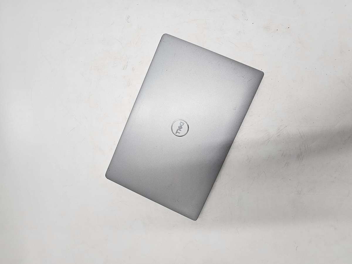 Dell 5430 i7 12th GEN