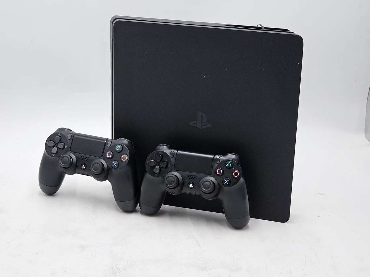 PLAYSTATION 4 SLIM 1TB
