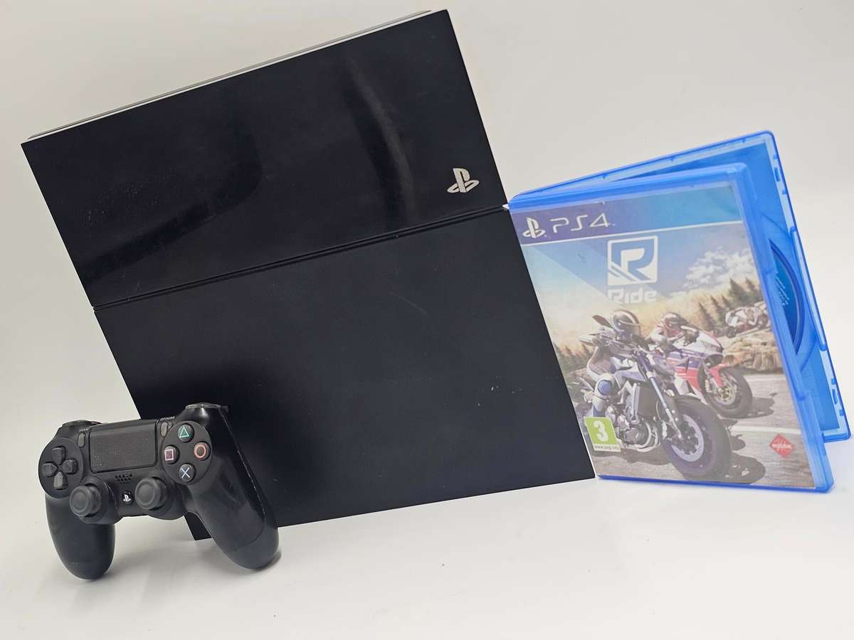 Playstation 4 GLOSS EDITION 1TB