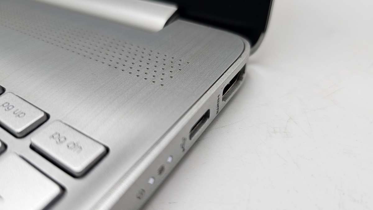 HP NOTEBOOK 15 RYZEN 7 5000 SERIES 8 CORE