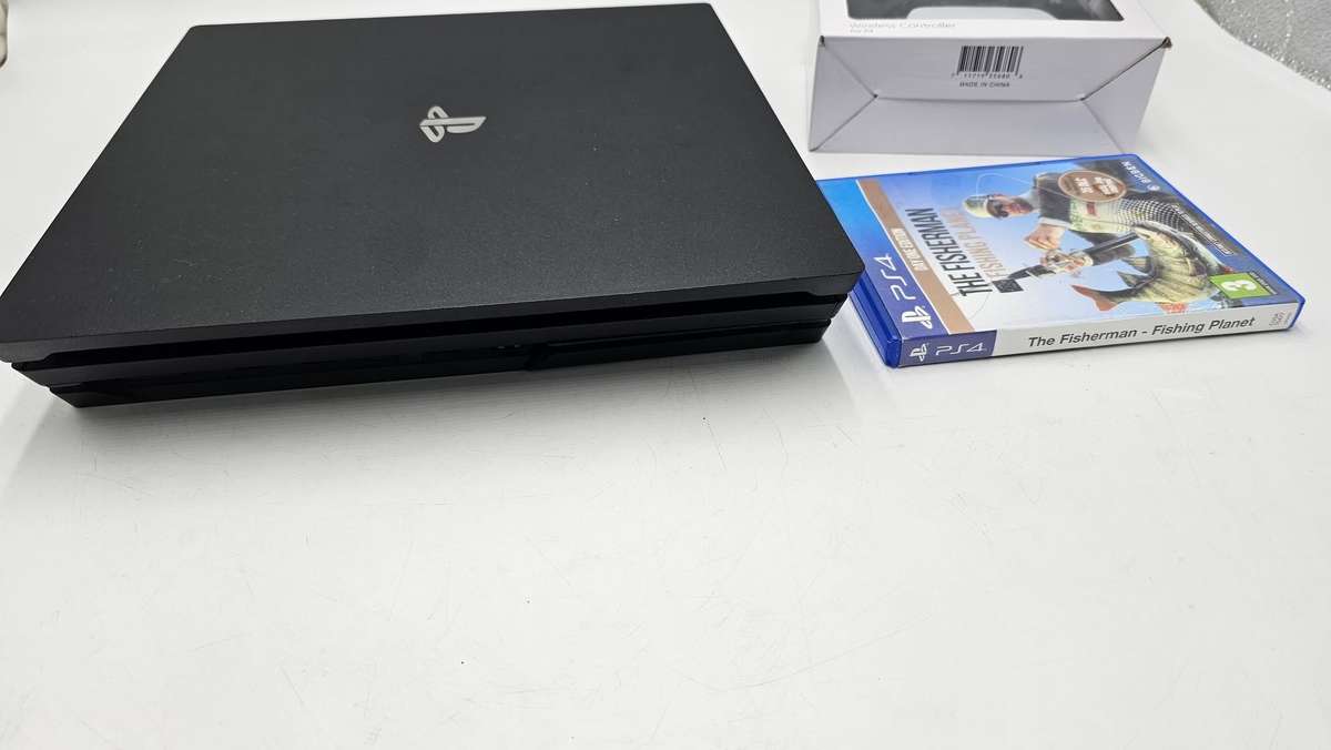 Playstation 4 PRO v2 EDITION 1TB