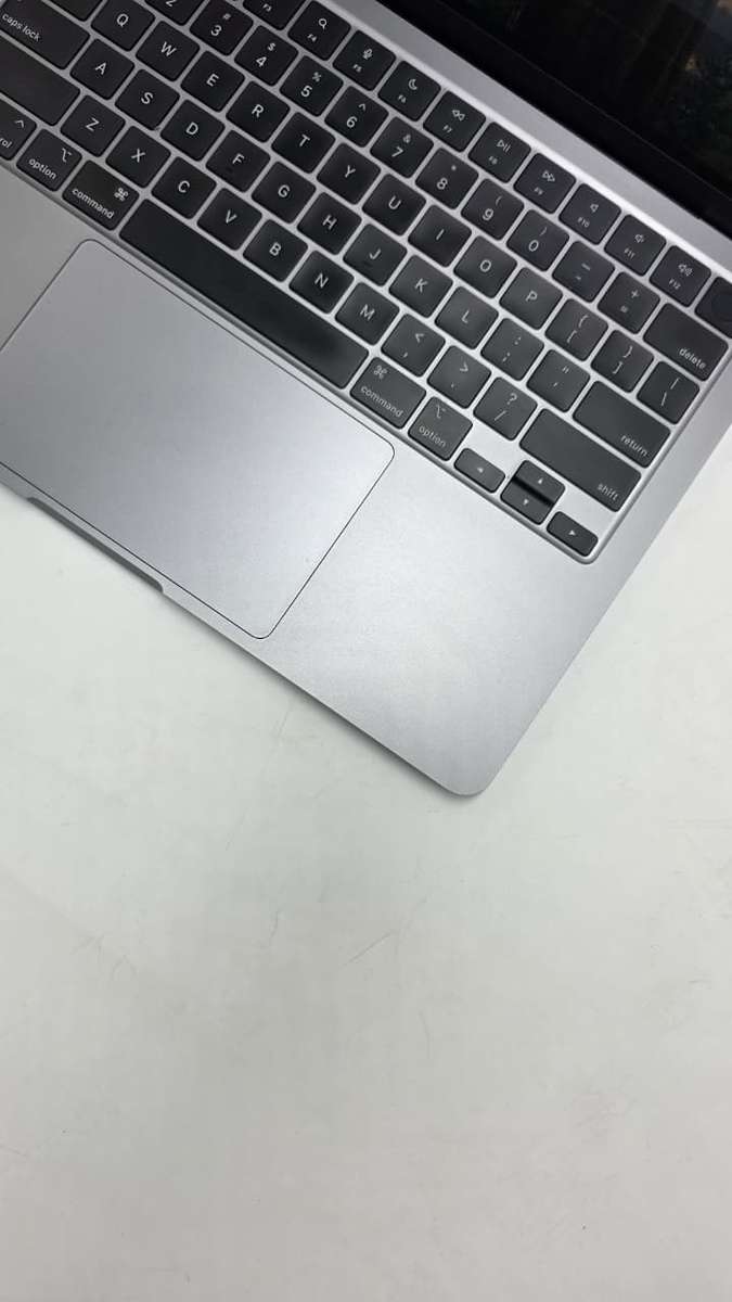 MacBook Air M2  Preloved  Excellent Condition