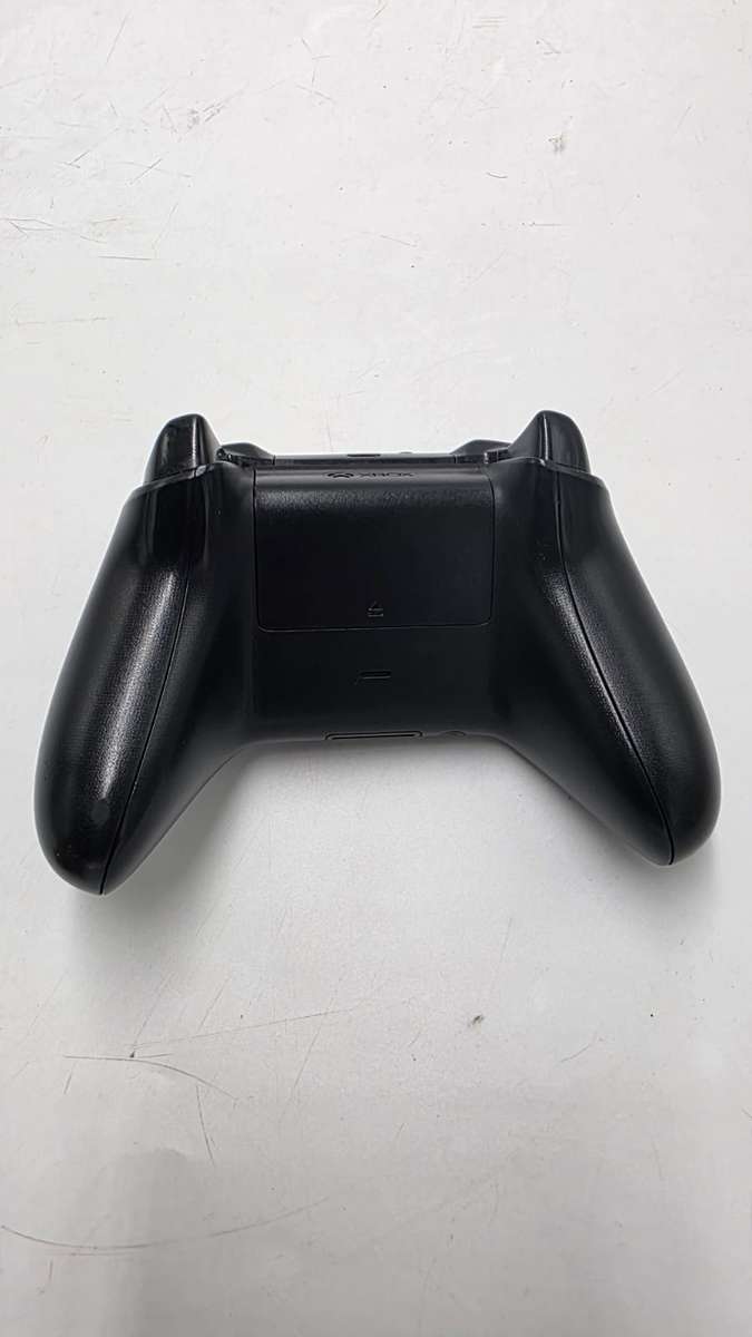 Xbox One Controller  Red Analog Sticks