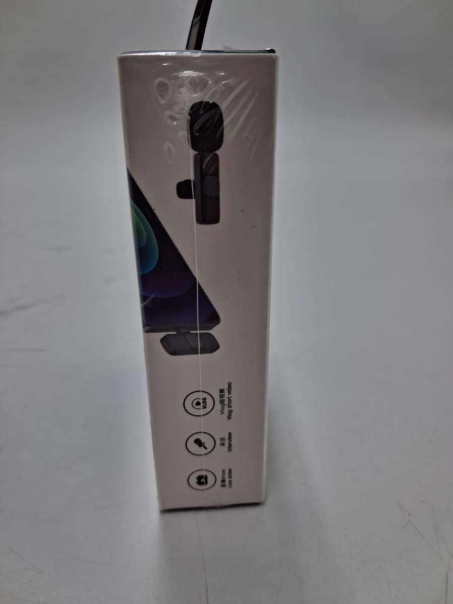  K8 Wireless Microphone  Clip-On Lavalier Mic for iPhone/Android | Plug & Play 