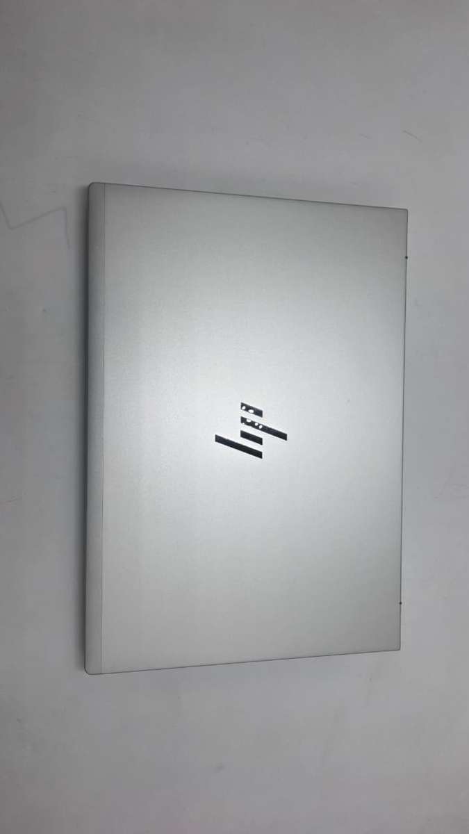 HP EliteBook 665 G11