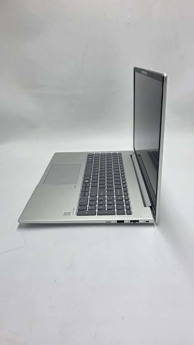 HP EliteBook 665 G11
