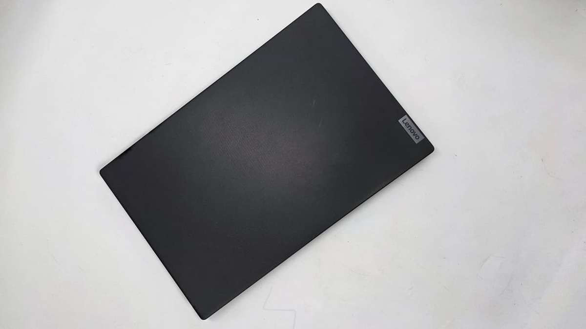  Lenovo V15 G3 IAP Laptop  12th Gen Core i3 | SSD Speed | Budget Beast! 
