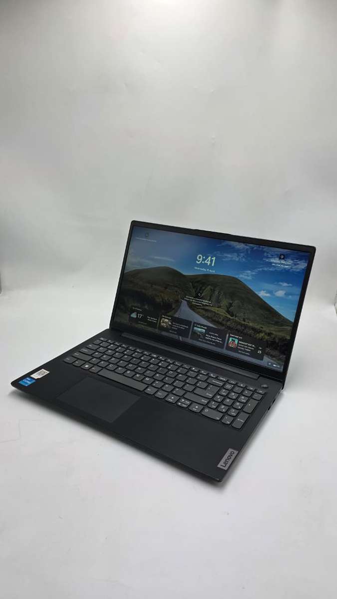  Lenovo V15 G3 IAP Laptop  12th Gen Core i3 | SSD Speed | Budget Beast! 