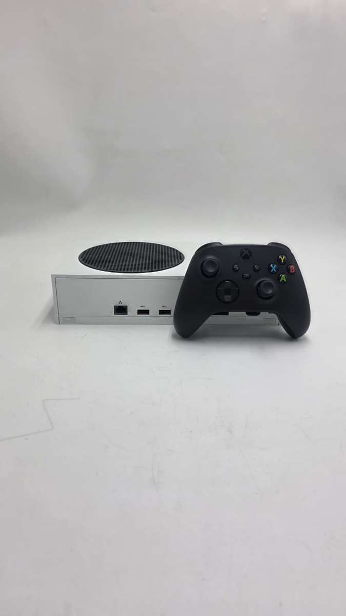  Xbox Series S Console + Genuine Black Wireless Controller 