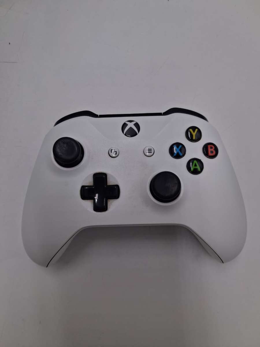  Xbox One S 500GB  Great Condition | Ready to Play 