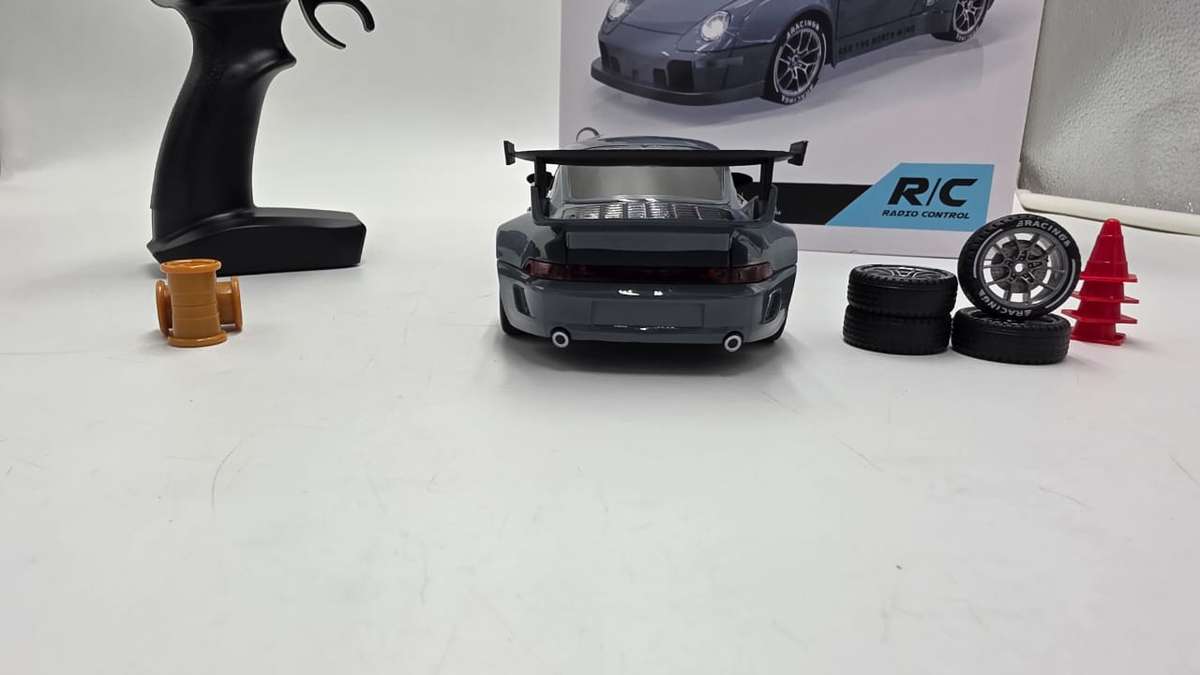 PORSCHE 911 NADO GREY DRIFT & SPIN RC CAR  READY TO DRIFT! 