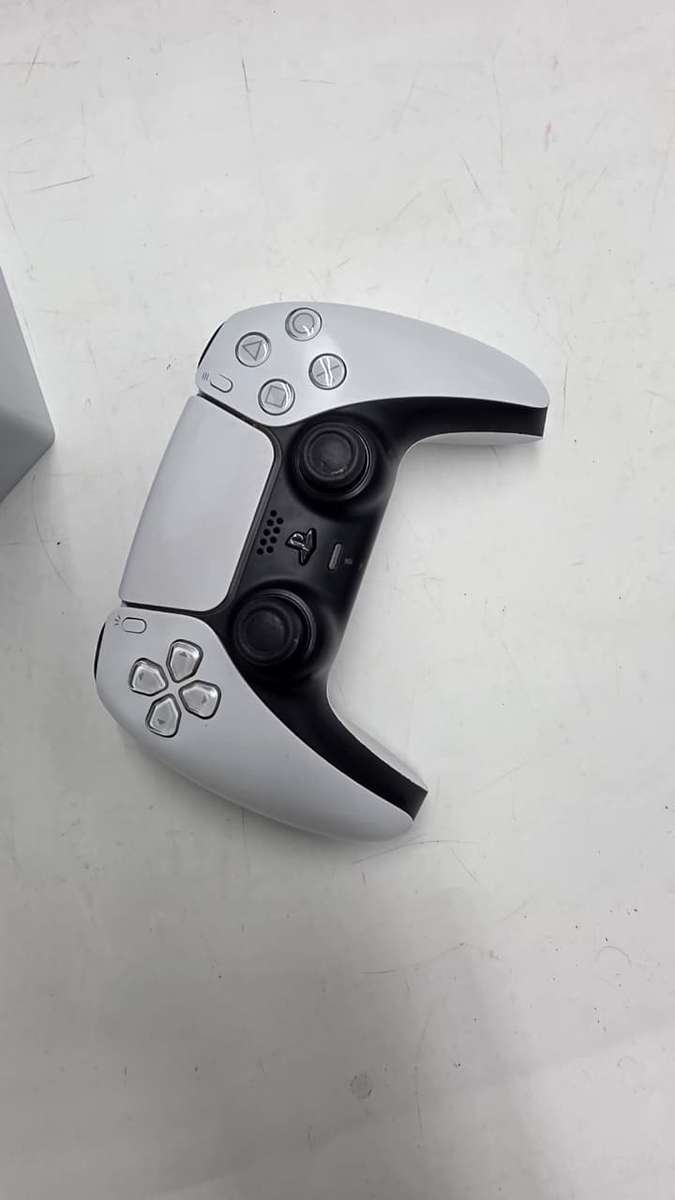 PlayStation 5 Disc Edition  R9300