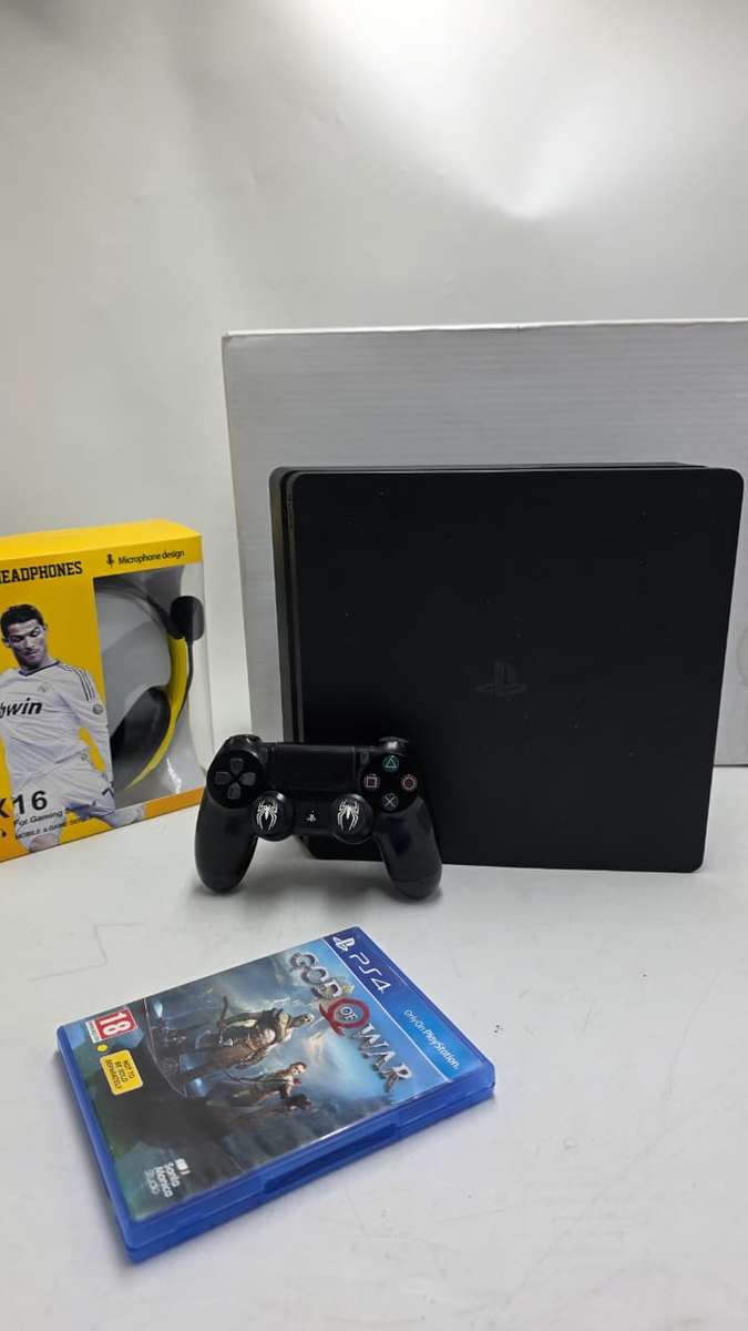 Sony PlayStation 4 Slim 1TB Console Bundle