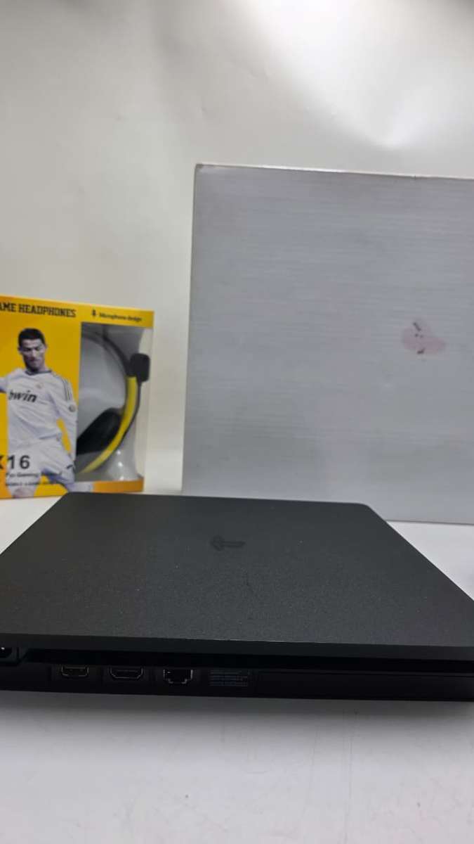 Sony PlayStation 4 Slim 1TB Console Bundle