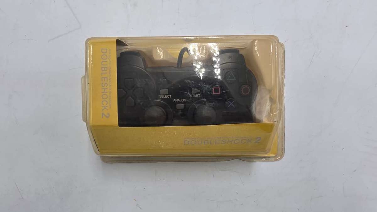 Double Shock 2 Wired Controller  PS2 Compatible