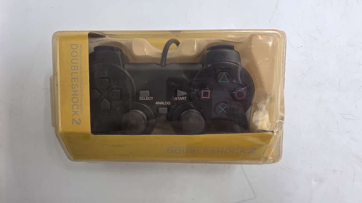 Double Shock 2 Wired Controller  PS2 Compatible